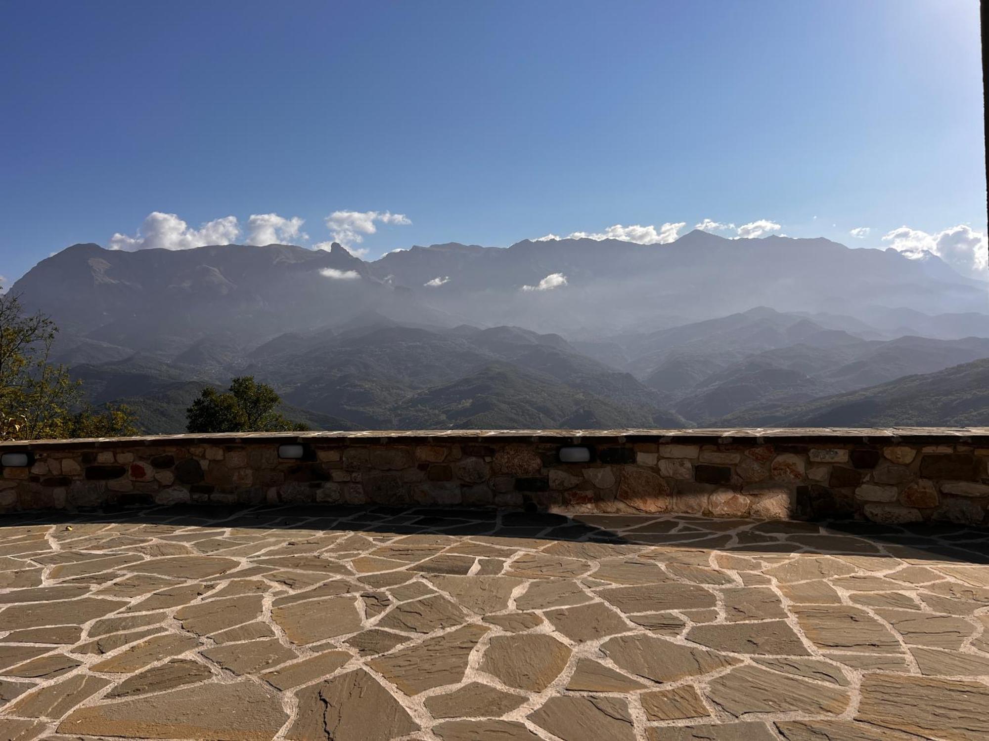 Tovouno Konuk evi Plaka  Dış mekan fotoğraf