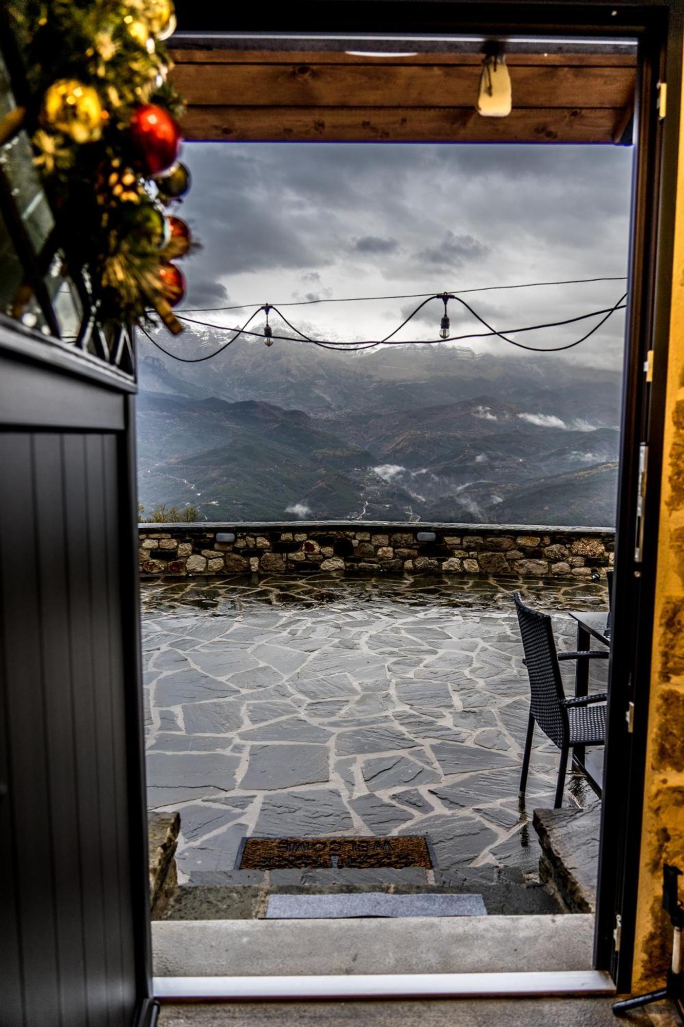 Tovouno Konuk evi Plaka  Dış mekan fotoğraf